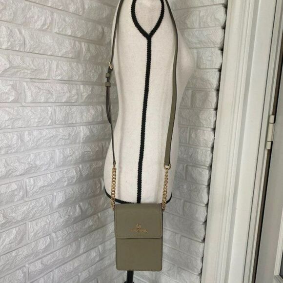 Michael Kors Sage Green Jet Set Phone Crossbody - Picture 1 of 7